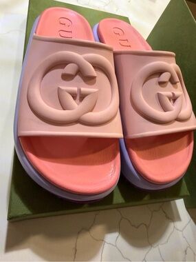 Gucci Pink Rubber Slide Sandals